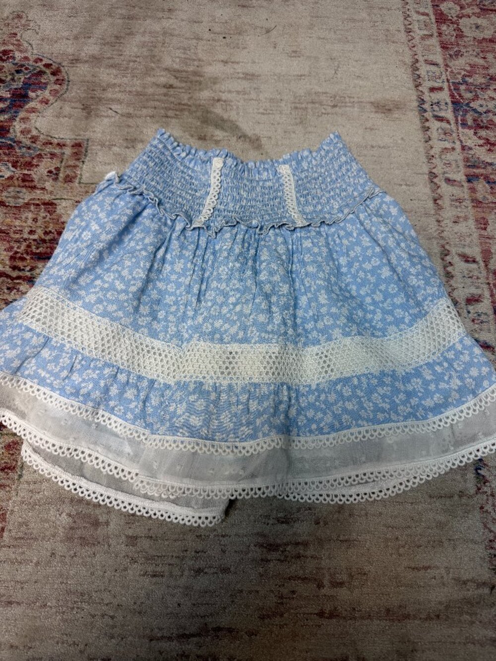 KatieJ NYC  Beautiful Light Blue Skirt Size XL in Great Shape!!